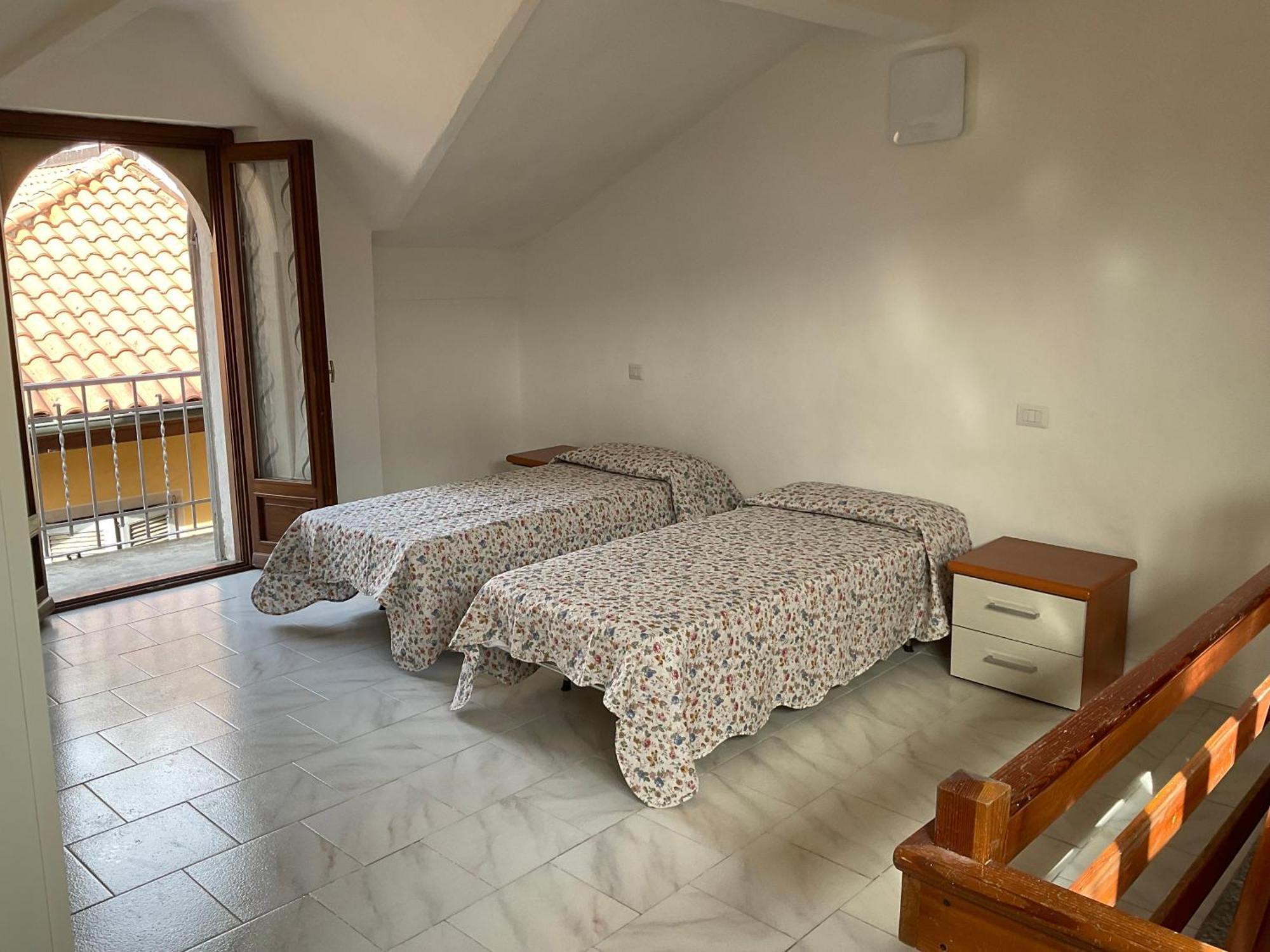 Casa Vacanze Scent Of Roses Verbania Luaran gambar